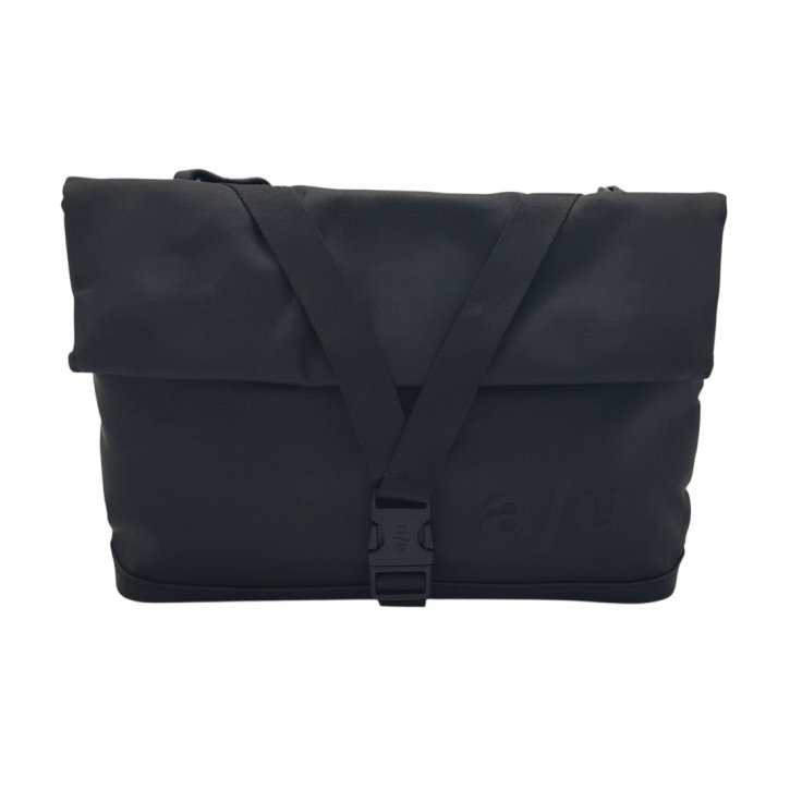 Aunts & Uncles YAO Umhängetasche black